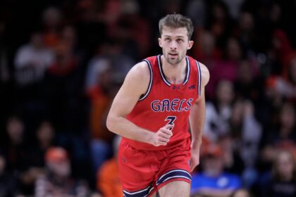 When the new "Basketball Royalty" La Lakers signed, there was a strong response when asked if he was "Lituanian Bronnie James."