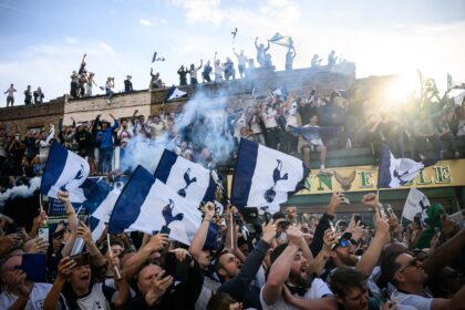 The former Tottenham player hopes to join Arsenal instead