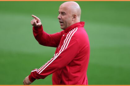 Liverpool manager Arne Slot