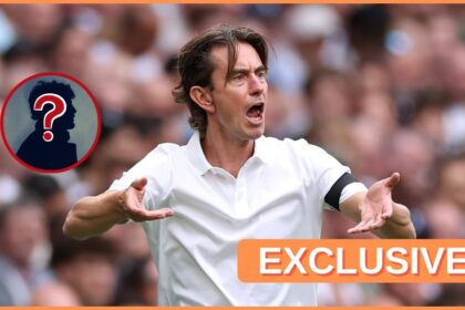 Tottenham manager Thomas Frank shouts instructions