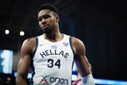 Greek press responds to Giannis Antetocomo's performance in International Friendly.