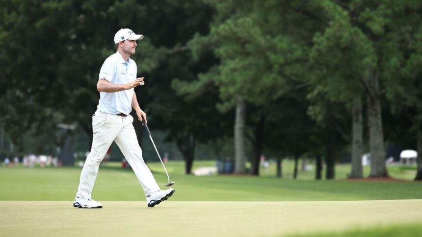 Henry leads with 61 and Schaeffler 2 is back in the Tour Championship