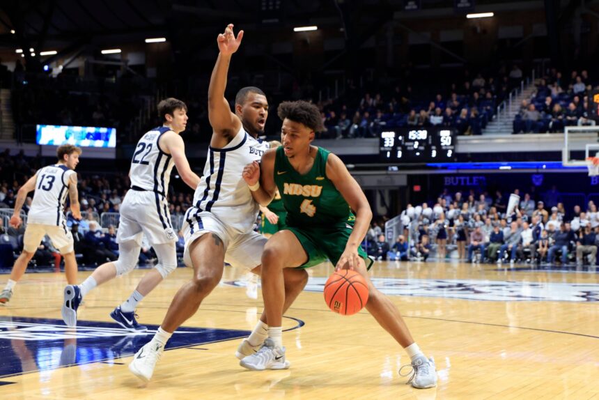 Jaxenmoni says he signed with the Warriors G-League team after the Spurs.