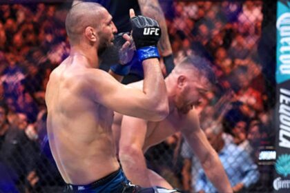 Khamzat Chimaev Reveals What He Told Dricus Du Plessis' Coaches During UFC 319 Bout