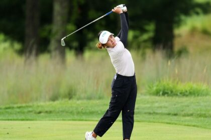 Miranda Wang fires 67 and leads the rain-lagged FM Championship