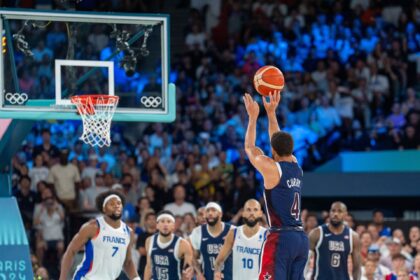 New York Knicks' Yabsel about French national team telling themselves about Stephen Curry's gold medal performance