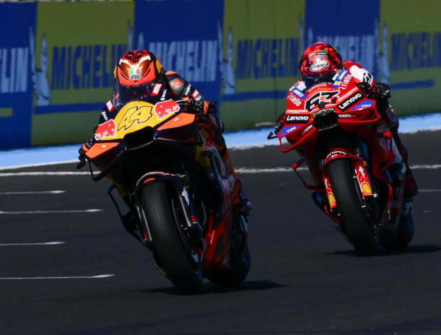 Pores Pargaro: "It's not normal to see Pecco Bagnaia fighting me."