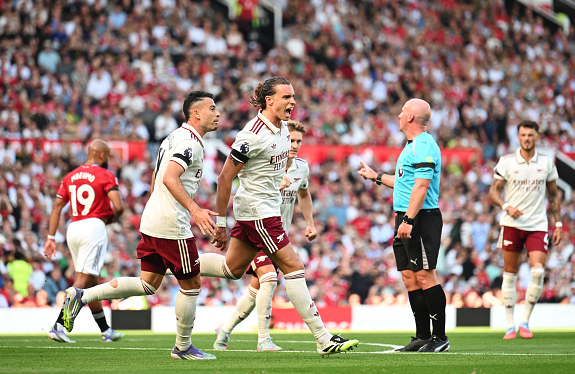 Manchester United 0-1 Arsenal: What was the main topic when Gunner claimed his opening weekend victory at Old Trafford?