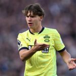 Tyler Dibling of Southampton in action against West Ham
