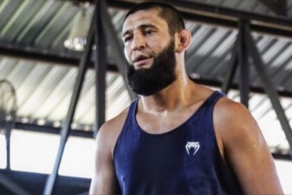 Fired Up UFC Analyst Slams Critics of Khamzat Chimaev’s Conditioning