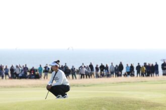 Yamashita Yu struggles to lower the female UK open lead to 1