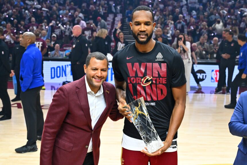 "You can do that..." You guys dpoy Evan Mobley sets his sights to another NBA award before 2027