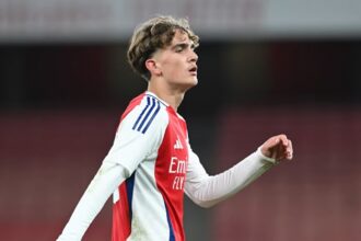 "He deserves a chance" - Mikel Arteta of 15-year-old Max Douman (video) who is the boss of Arsenal.