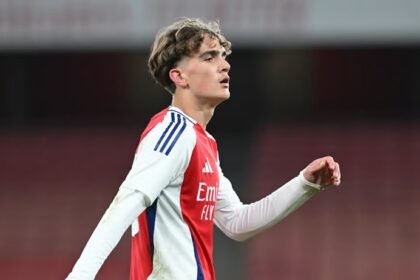 "He deserves a chance" - Mikel Arteta of 15-year-old Max Douman (video) who is the boss of Arsenal.