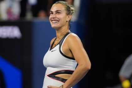 Who won us consecutive open tennis titles?