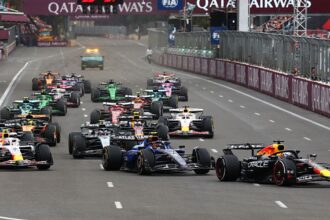 Baku once more proves that it can be chaotic or gentle