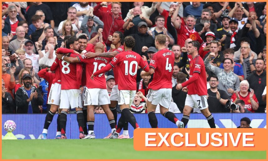 Manchester United players celebrate in the win over Burnley
