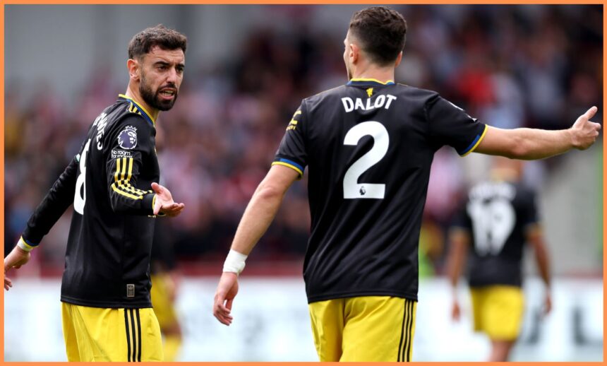 Bruno Fernandes and Diogo Dalot arguing during the Manchester United vs Brentford game