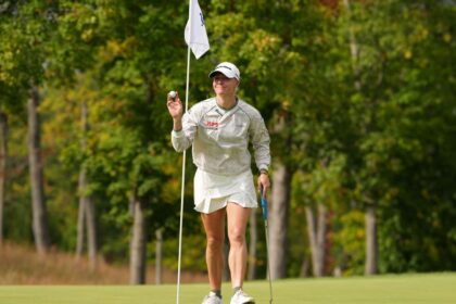 Charlie Hull leads Queen City's Gino Chitickle one shot