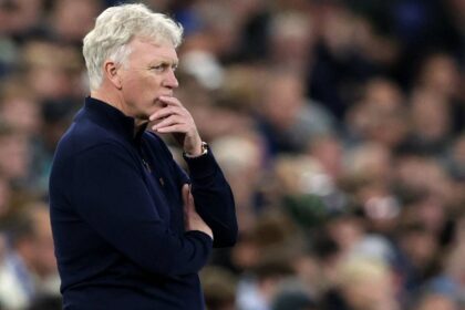 David Moys hits "really bad decisions" in Everton vs West Ham