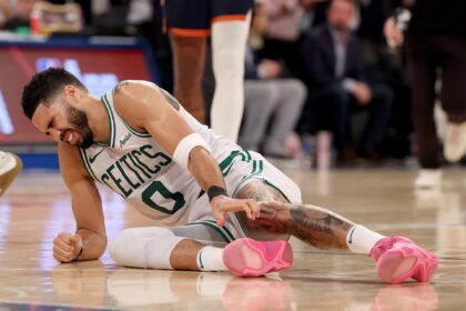 Jason Tatum is confidently scoring 3-0 points for the Knicks Celtics if he wasn't injured