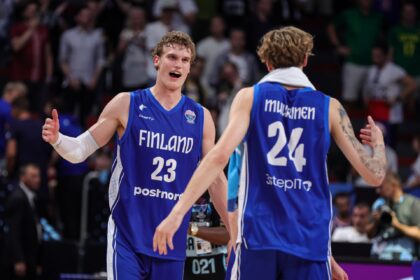Lauri Markkanen says that Miikka Muurinen's top is doing even better than he was the same age