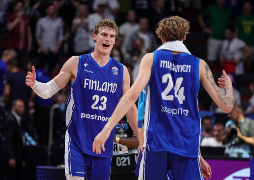 Lauri Markkanen says that Miikka Muurinen's top is doing even better than he was the same age