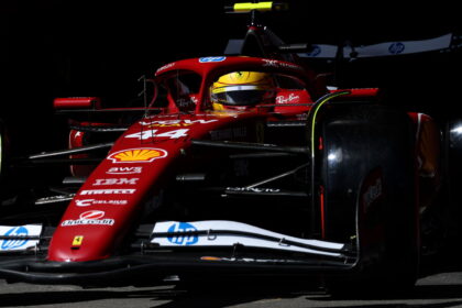 Lewis Hamilton "begins to find his groove" as a "more confident" observation.