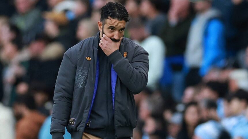 Man UTD is seriously considering replacing Amorim with a "world class" manager