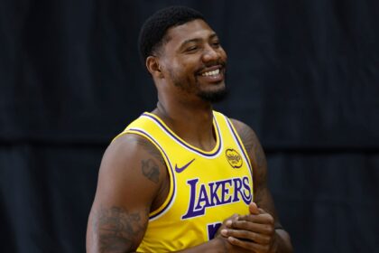 Marcus Smart has fully agreed with JJ Redick on the LA Lakers to begin rotation, making an impressive pledge