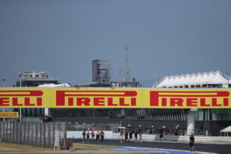 Pirelli Tires appear twice in Worldsub in France