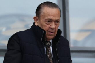 Sullivan in consultation with his top choice to replace Potter when West Ham deals with Nuno's obstacles