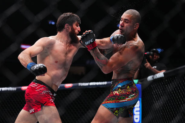 Team Magamedo Ankaraev laughed at Alex Pereira's impressive ability.