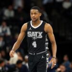 The San Antonio Spurs are completely ignoring "winning recipes" in the NBA, Brian Windhorst shares concerns