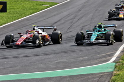 Hamilton and Alonso battle at Monza