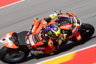 Topk Razgatlioglu, Topk Razgatlioglu, Nicolo Bulega is "impossible" for Alvaro Bautista