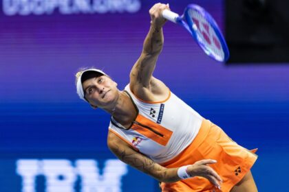 Vondrousova withdraws from the US and sends Sabalenka to the semi-finals