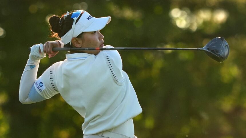 Wannasaen's Eagle, 7 birdies key 2 shot Queen City lead
