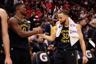 What Stephen Curry worked to improve the "different elements" of chemistry with Jimmy Butler
