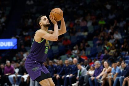 Who is Jeremiah Robinson Earl? The Dallas Mavericks are signing the outlook for the former New Orleans Pelicans