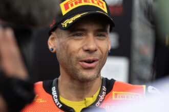 Alvaro Bautista “satisfied” with the “not easy” trio on the Estoril World SBK podium