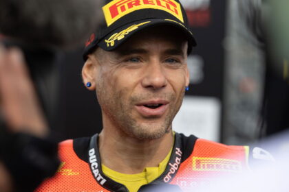 Alvaro Bautista “satisfied” with the “not easy” trio on the Estoril World SBK podium