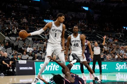 Brian Windhorst says Victor Wenbanyama remembered the Golden State Warriors star in the preseason game