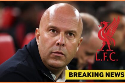 Arne Slot, Liverpool logo, and