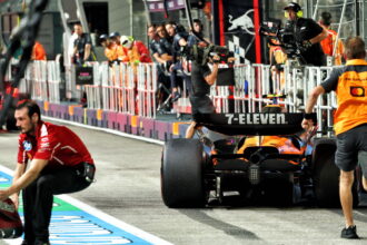 Charles Leclerc takes the strange Land Norris Pit Lane crash