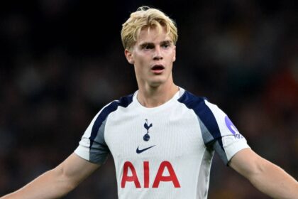 "I heard" - Pandit suggests that Tottenham could move for a starlet like Lucas Bergval