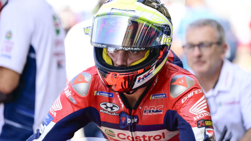 Joan Mir cautious about Honda's hopes of winning MotoGP: "I'll finish on the podium or on the ground"