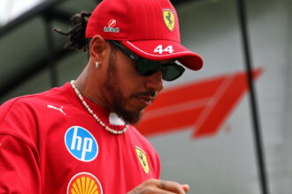 Lewis Hamilton is having fun with Fernando Alonso for rants on Singapore Grand Prix Radio