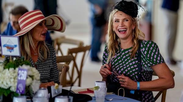 Making the Most of the Moment: Del Mar Tourism Guide