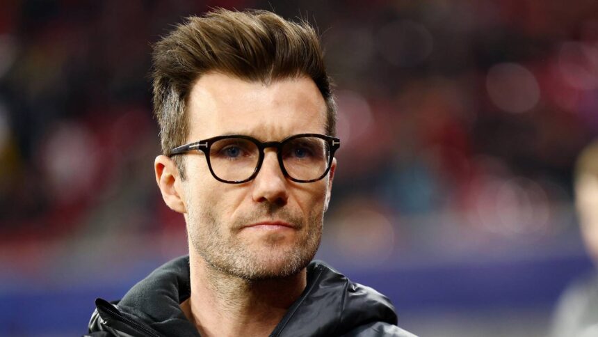 Rangers are currently eyeing the 48-year-old manager who wants to introduce a 4-4-2 at Ibrox.